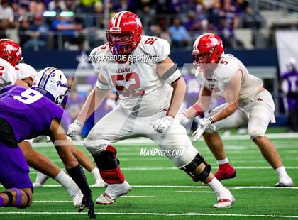 Thumbnail 1 in Albany vs. Mart (UIL 2A D2 Football Final) photogallery.
