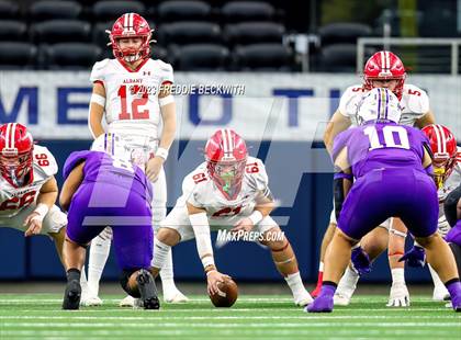 Thumbnail 3 in Albany vs. Mart (UIL 2A D2 Football Final) photogallery.