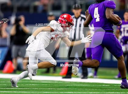 Thumbnail 1 in Albany vs. Mart (UIL 2A D2 Football Final) photogallery.