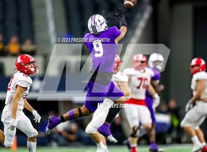 Thumbnail 3 in Albany vs. Mart (UIL 2A D2 Football Final) photogallery.