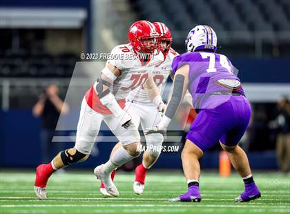 Thumbnail 1 in Albany vs. Mart (UIL 2A D2 Football Final) photogallery.