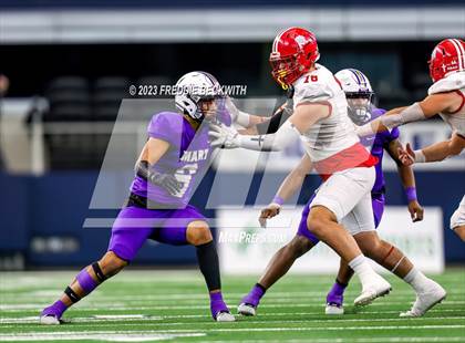 Thumbnail 3 in Albany vs. Mart (UIL 2A D2 Football Final) photogallery.