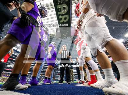Thumbnail 3 in Albany vs. Mart (UIL 2A D2 Football Final) photogallery.