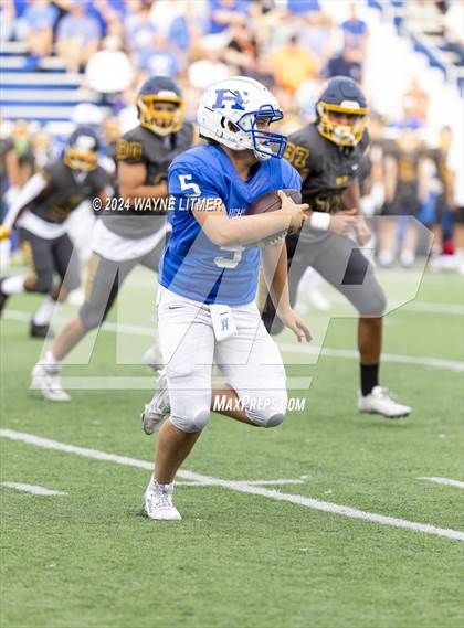 Thumbnail 2 in Archbishop Moeller @ Highlands photogallery.