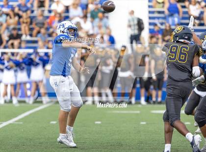 Thumbnail 1 in Archbishop Moeller @ Highlands photogallery.