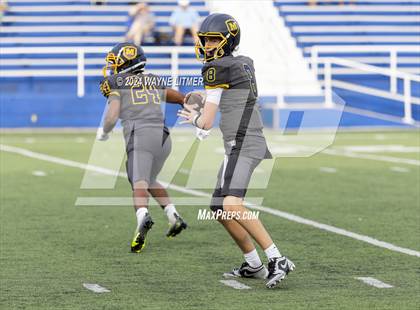 Thumbnail 1 in Archbishop Moeller @ Highlands photogallery.