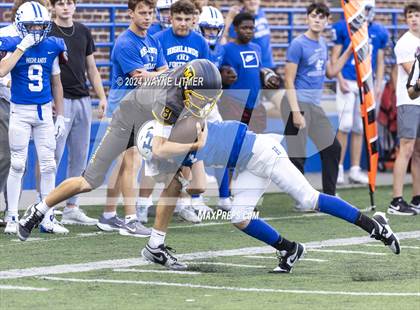 Thumbnail 1 in Archbishop Moeller @ Highlands photogallery.