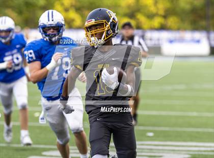 Thumbnail 3 in Archbishop Moeller @ Highlands photogallery.