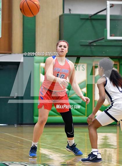 Thumbnail 3 in Folsom vs. Shabach Christian Academy (St. Mary's Stockton MLK Showcase) photogallery.