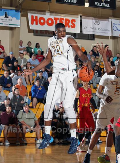 Thumbnail 1 in Yates vs. Wheeler (City of Palms Classic) photogallery.
