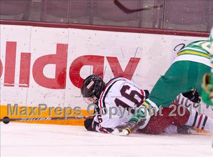 Thumbnail 1 in Duluth East vs Edina (Schwan Cup) photogallery.