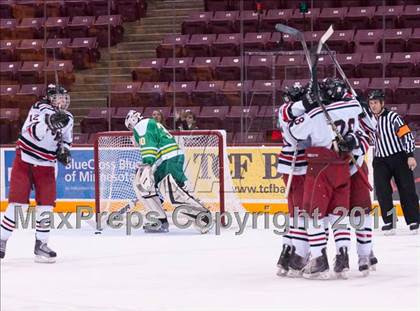 Thumbnail 3 in Duluth East vs Edina (Schwan Cup) photogallery.