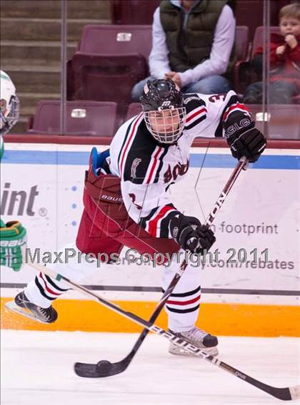 Thumbnail 1 in Duluth East vs Edina (Schwan Cup) photogallery.