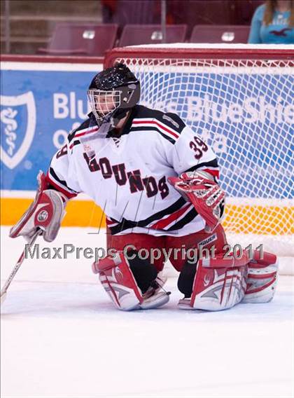 Thumbnail 2 in Duluth East vs Edina (Schwan Cup) photogallery.