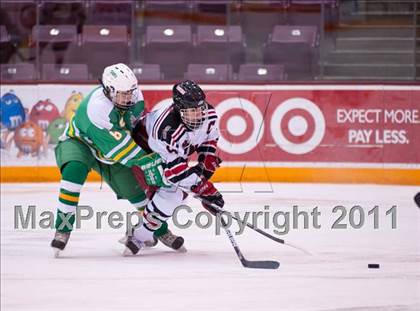 Thumbnail 2 in Duluth East vs Edina (Schwan Cup) photogallery.