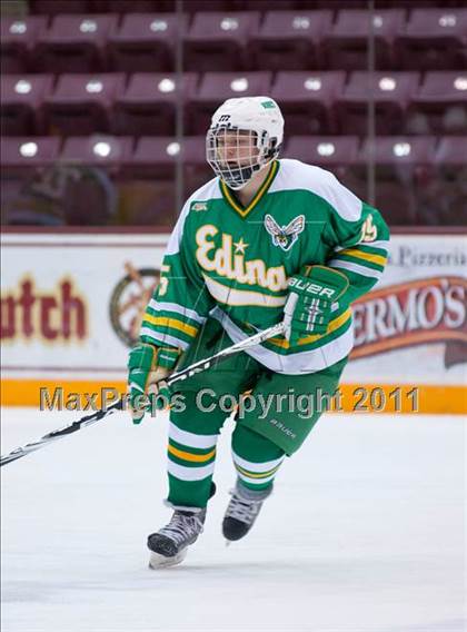Thumbnail 1 in Duluth East vs Edina (Schwan Cup) photogallery.