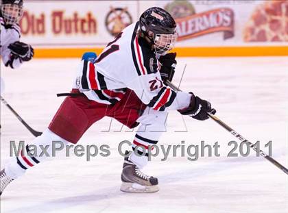 Thumbnail 1 in Duluth East vs Edina (Schwan Cup) photogallery.