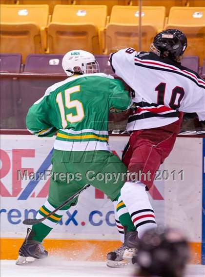 Thumbnail 2 in Duluth East vs Edina (Schwan Cup) photogallery.