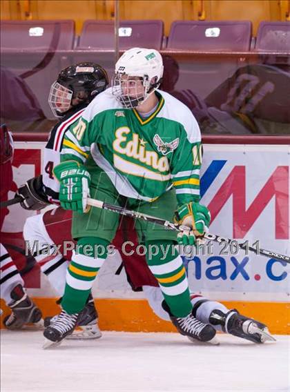 Thumbnail 1 in Duluth East vs Edina (Schwan Cup) photogallery.