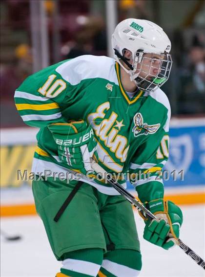 Thumbnail 3 in Duluth East vs Edina (Schwan Cup) photogallery.