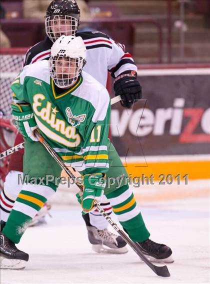 Thumbnail 1 in Duluth East vs Edina (Schwan Cup) photogallery.