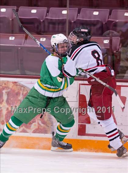 Thumbnail 2 in Duluth East vs Edina (Schwan Cup) photogallery.