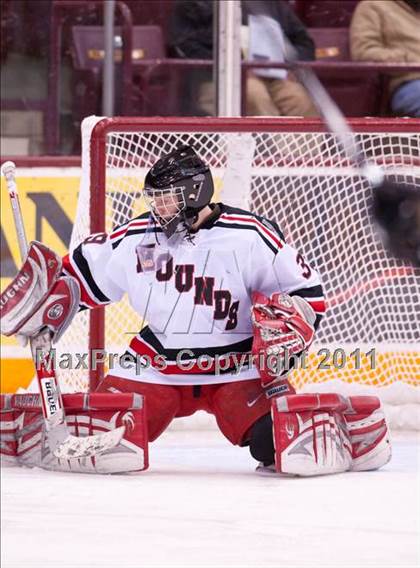 Thumbnail 2 in Duluth East vs Edina (Schwan Cup) photogallery.