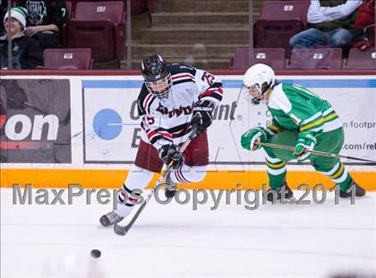 Thumbnail 2 in Duluth East vs Edina (Schwan Cup) photogallery.