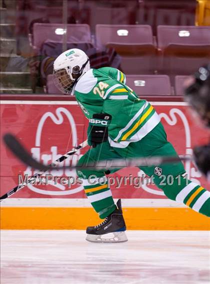 Thumbnail 2 in Duluth East vs Edina (Schwan Cup) photogallery.