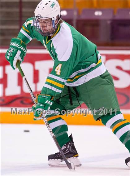 Thumbnail 3 in Duluth East vs Edina (Schwan Cup) photogallery.