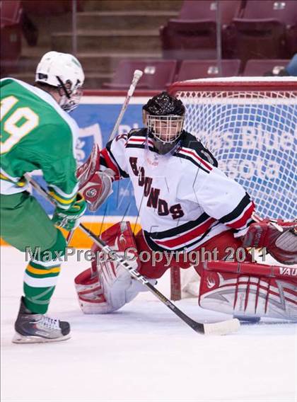 Thumbnail 1 in Duluth East vs Edina (Schwan Cup) photogallery.