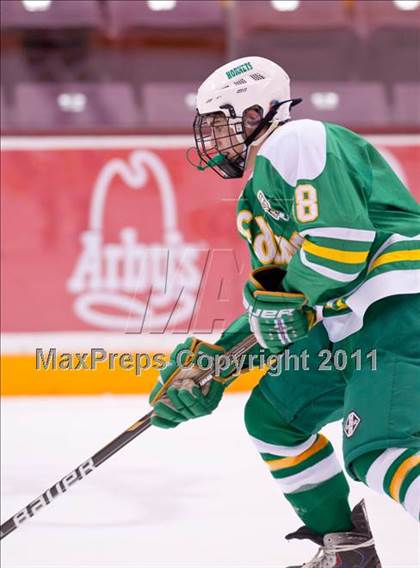 Thumbnail 1 in Duluth East vs Edina (Schwan Cup) photogallery.