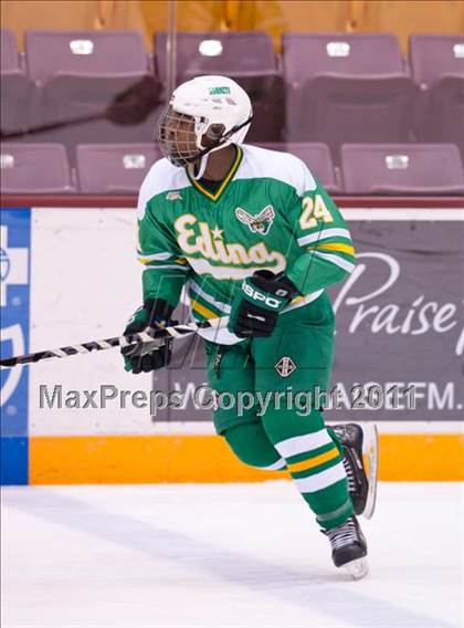 Thumbnail 1 in Duluth East vs Edina (Schwan Cup) photogallery.