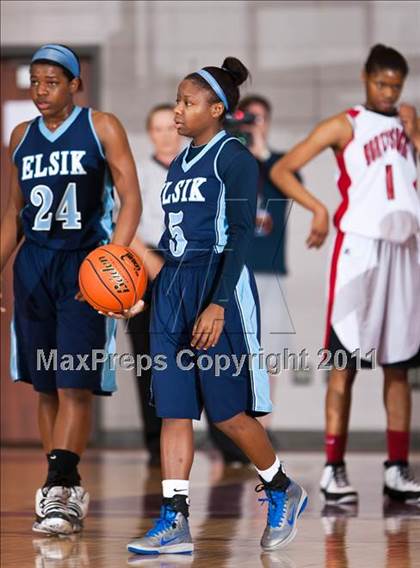 Thumbnail 2 in Alief Elsik vs North Shore (Region III 5A Final) photogallery.
