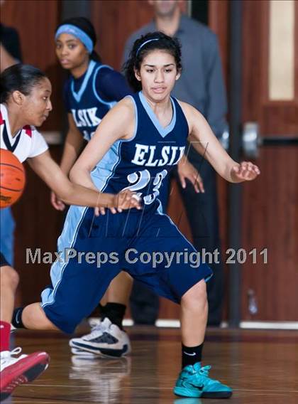 Thumbnail 1 in Alief Elsik vs North Shore (Region III 5A Final) photogallery.