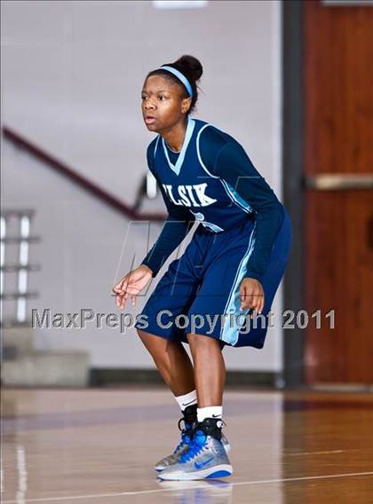 Thumbnail 2 in Alief Elsik vs North Shore (Region III 5A Final) photogallery.