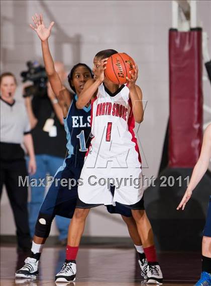 Thumbnail 2 in Alief Elsik vs North Shore (Region III 5A Final) photogallery.
