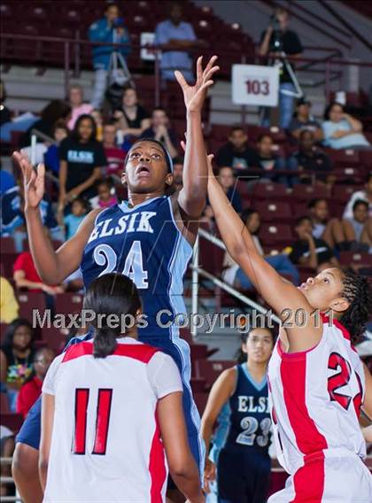 Thumbnail 2 in Alief Elsik vs North Shore (Region III 5A Final) photogallery.