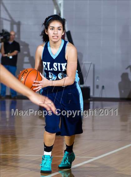 Thumbnail 2 in Alief Elsik vs North Shore (Region III 5A Final) photogallery.
