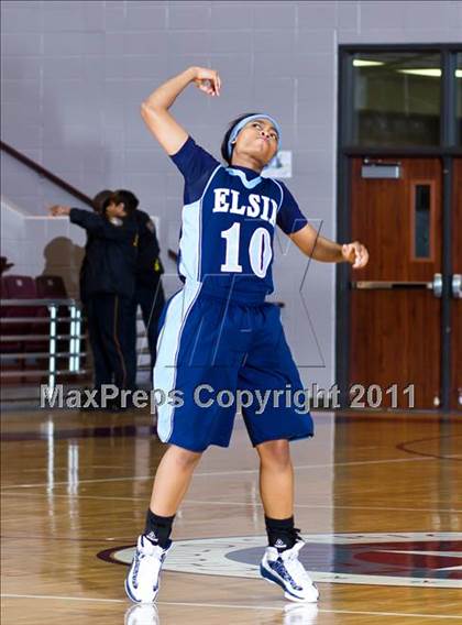 Thumbnail 2 in Alief Elsik vs North Shore (Region III 5A Final) photogallery.