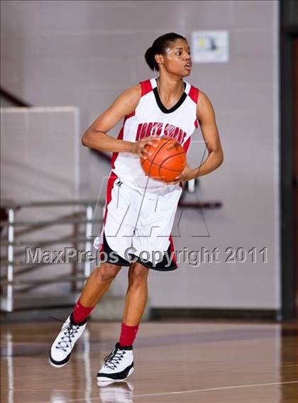 Thumbnail 1 in Alief Elsik vs North Shore (Region III 5A Final) photogallery.