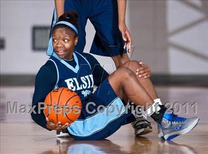 Thumbnail 2 in Alief Elsik vs North Shore (Region III 5A Final) photogallery.