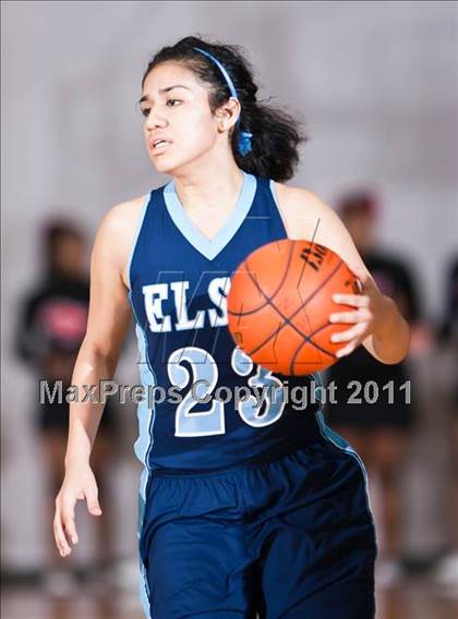 Thumbnail 3 in Alief Elsik vs North Shore (Region III 5A Final) photogallery.
