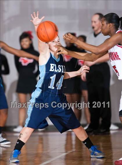 Thumbnail 1 in Alief Elsik vs North Shore (Region III 5A Final) photogallery.