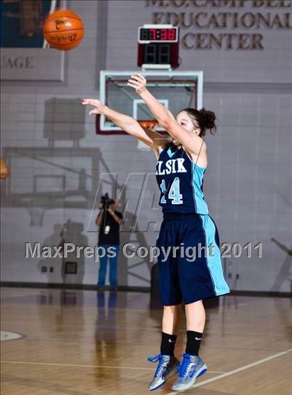 Thumbnail 1 in Alief Elsik vs North Shore (Region III 5A Final) photogallery.