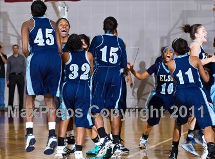 Thumbnail 3 in Alief Elsik vs North Shore (Region III 5A Final) photogallery.