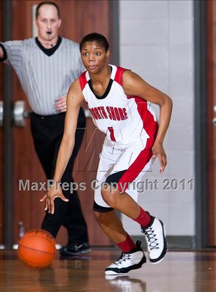 Thumbnail 3 in Alief Elsik vs North Shore (Region III 5A Final) photogallery.