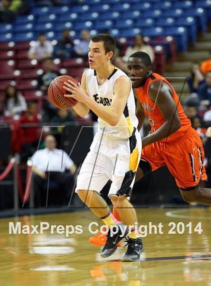 Thumbnail 1 in Cosumnes Oaks vs Del Oro (CIF SJS D2 Semifinal) photogallery.