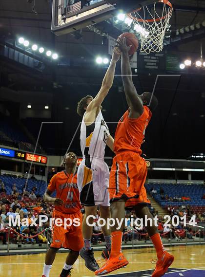 Thumbnail 1 in Cosumnes Oaks vs Del Oro (CIF SJS D2 Semifinal) photogallery.