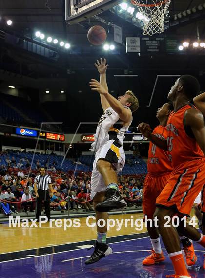 Thumbnail 1 in Cosumnes Oaks vs Del Oro (CIF SJS D2 Semifinal) photogallery.